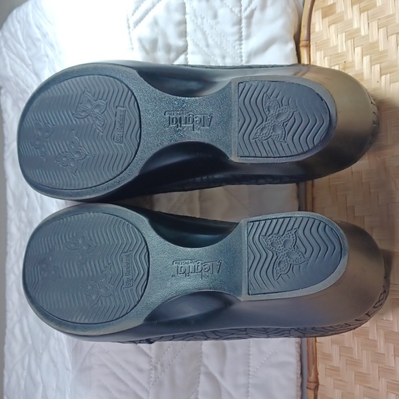 Alegria KEL-431 Work Slip-On Shoe Black Damask Floral Size 39 ( 8.5 - Picture 12 of 13